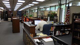 [photo, State Law Library, Murphy Courts of Appeal Building, 361 Rowe Blvd., Annapolis, Maryland]