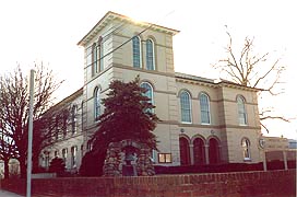 [photo, Dorchester County Courthouse, 206 High St., Cambridge, Maryland]