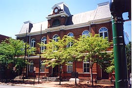 [photo, Courthouse, 95 West Washington St. Hagerstown, Maryland]