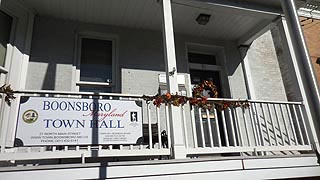 [photo, Town Hall, 21 North Main St., Boonsboro, Maryland]